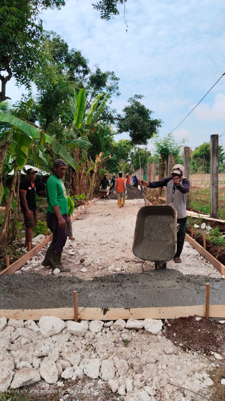 Pembangunan Rabat Beton (Pertanian ) Dusun Sentul